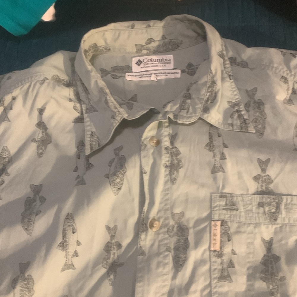 Columbia Collar Shirt!!!! - Picture 2 of 4